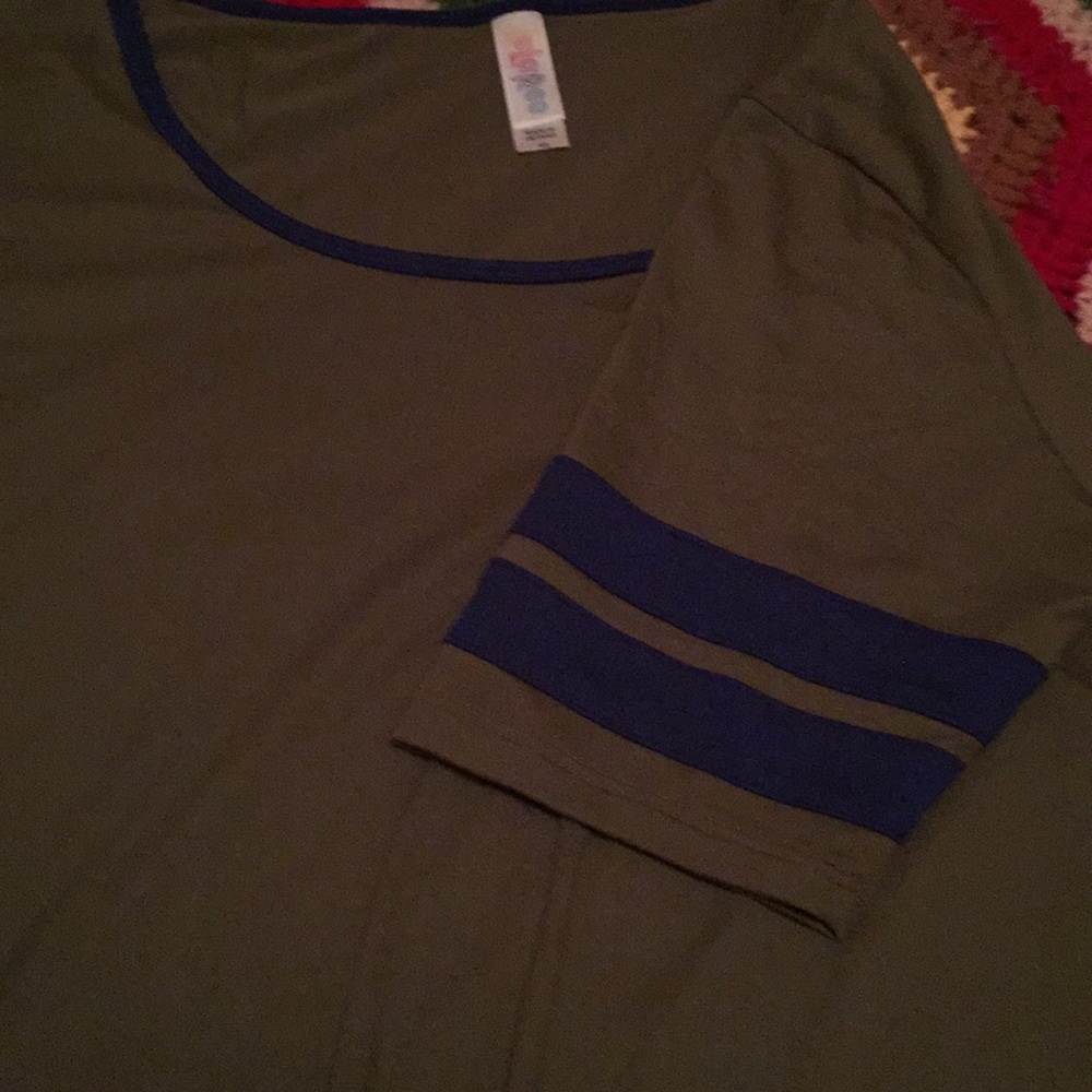 Prefect tee - Picture 2 of 2
